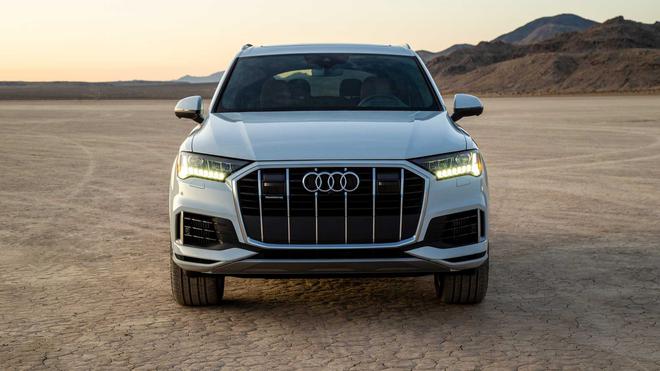 2020款奥迪Q7测评 百公里加速仅7.3秒