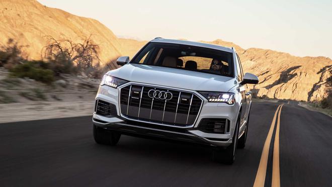 2020款奥迪Q7测评 百公里加速仅7.3秒