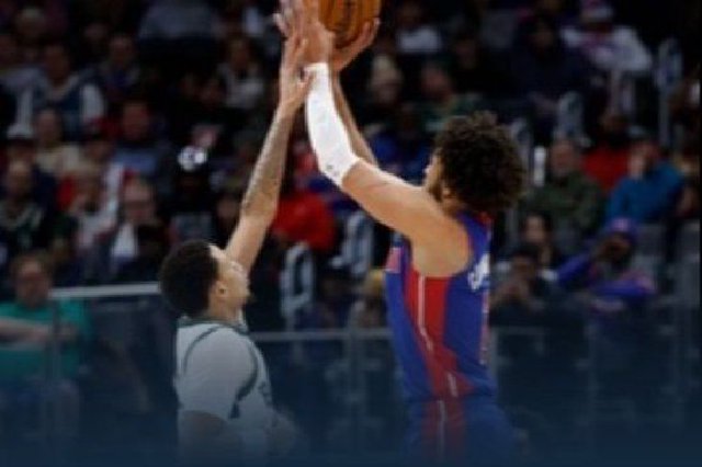 活塞主场力克雄鹿 康宁汉姆23+6+12 杜伦16+16 波特32+4+6