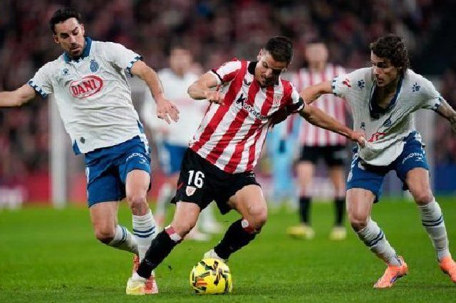 西班牙人2-1逆转毕尔巴鄂竞技，罗梅罗破门，米利亚建功