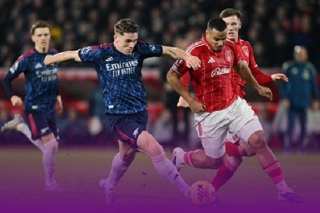 两连平！阿森纳0-0客平诺丁汉森林7分领跑 约克雷斯失良机 塞尔斯献神扑