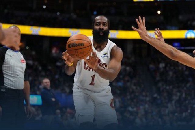 哈登三分扳平！米切尔罚球绝杀！骑士逆转掘金 约基奇三双