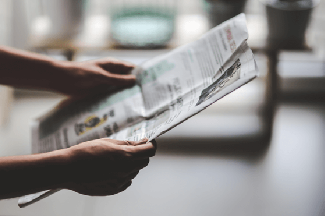 伊朗称打击一艘强行进入霍尔木兹海峡的油轮