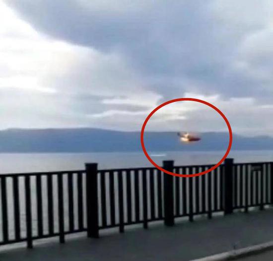 洱海坠机牺牲机长生前. 来自新浪新闻 - 微博