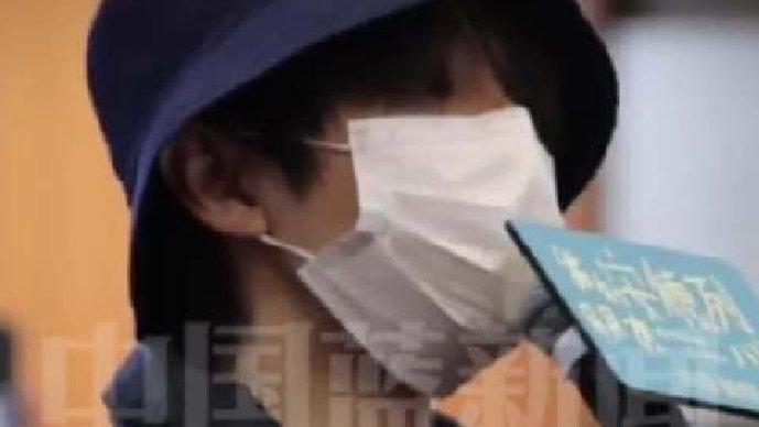 王俊凯惊喜现身董子健新片首映 三人重聚引热议