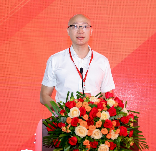 重庆恒都农业集团有限公司总经理冯纪宇致辞