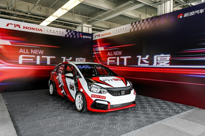 顶级玩家教你玩 第四代飞度GR9再次挑战最快圈速