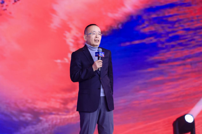 寰球汽车集团董事长兼CEO吴迎秋