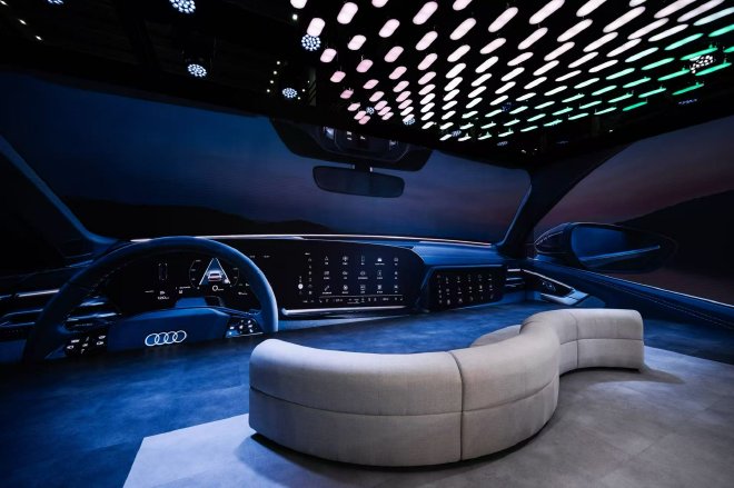 一场关于设计与科技的对话：奥迪亮相“设计深圳”2025，再度以灵感启行