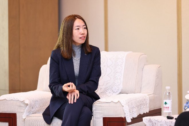 智能车载光：点亮汽车未来之路