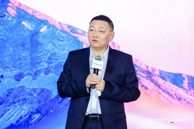 “鸿蒙聚·赢未来”，2025鸿蒙座舱生态伙伴大会盛大开幕