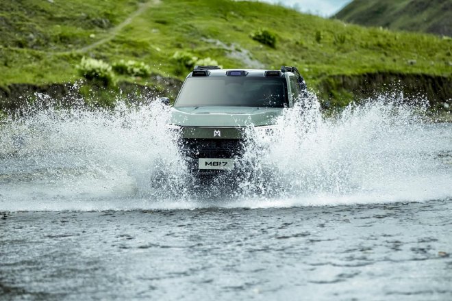 猛士M817 Max+版36.99万上市 CLTC纯电续航215km