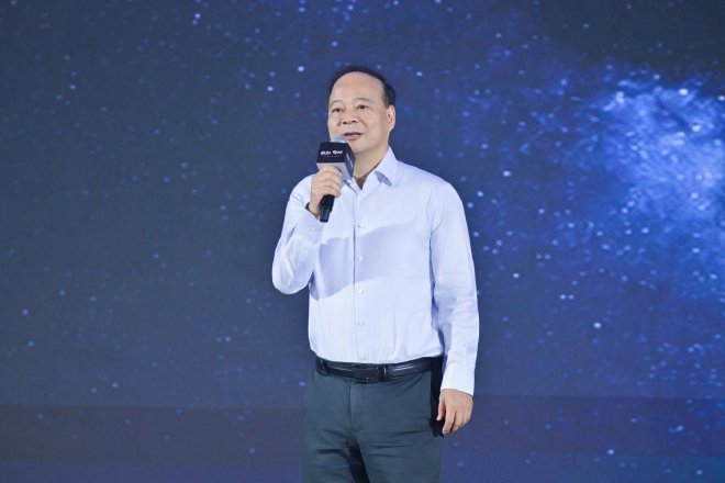 （宁德时代董事长兼CEO曾毓群现场演讲）
