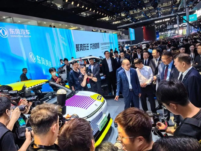 东风纳米01共创版首秀，掀起国民车共创浪潮