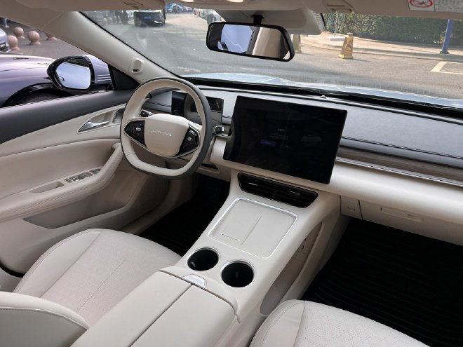 东风风行星海S7正式上市 售价11.98-13.99万元