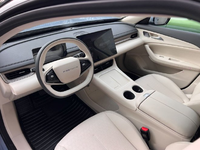 东风风行星海S7正式上市 售价11.98-13.99万元