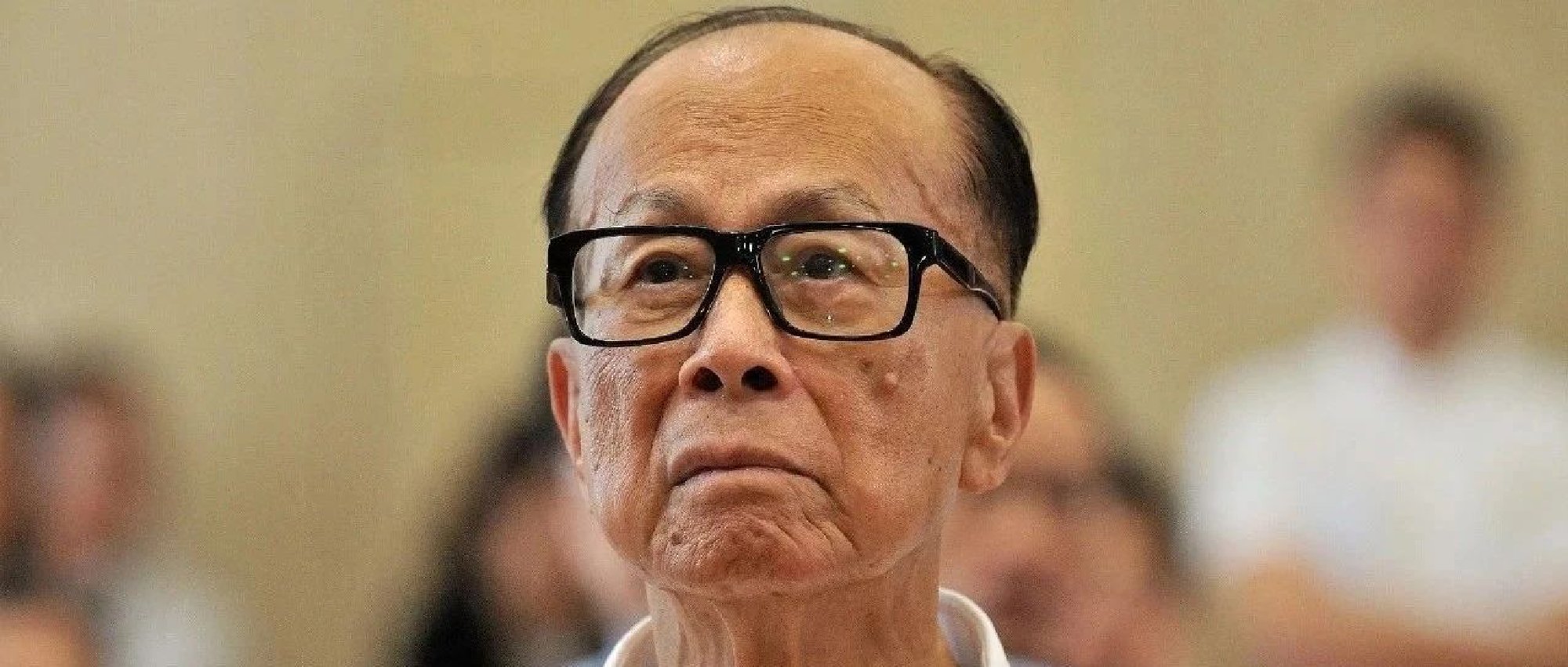 李嘉诚，深夜回应！