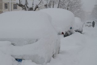威海遭遇极端暴雪   