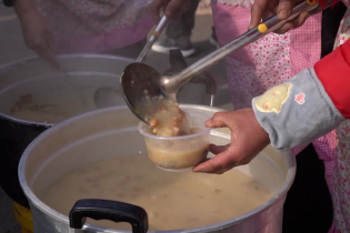 温暖过“腊八”