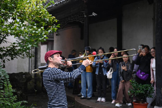 在江南古鎮里遇見藝術