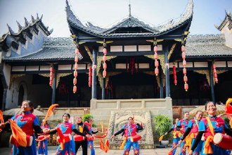 去贡井老街邂逅闲适时光