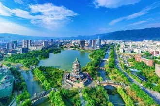 云南临沧把社保账算进群众心坎里
