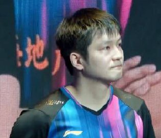 樊振东亮相乒超