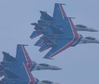 俄羅斯勇士飛行表演