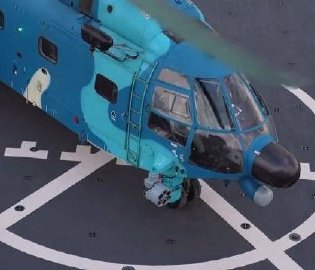 跨區(qū)跨軍種海上著艦訓(xùn)練