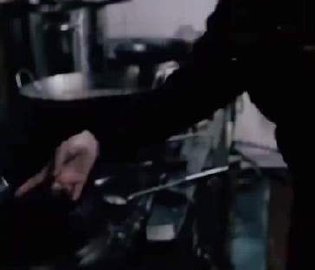 网红黄鱼面一碗面卖一百