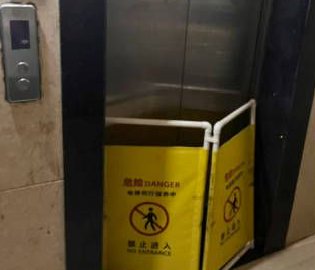 湖南女子电梯坠亡事件进展