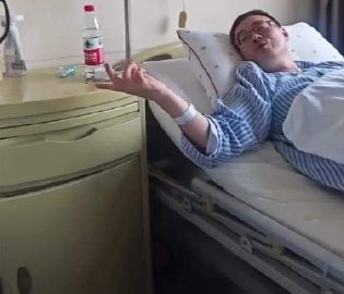 高中生住院偶遇两位老师