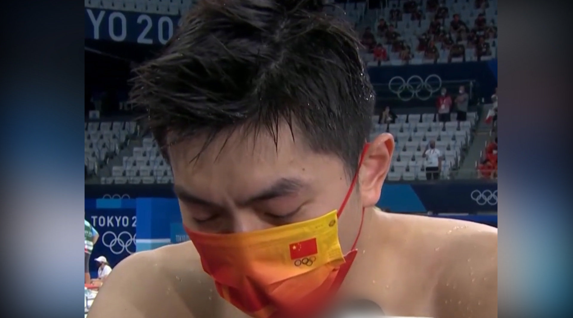 获男女混合泳接力银牌后 闫子贝遗憾痛哭:这是离冠军最近的一次