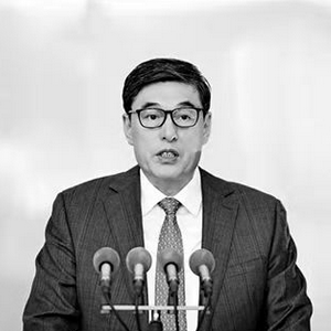 毛阿敏丈夫解直锟去世!谁来掌舵万亿中植系?