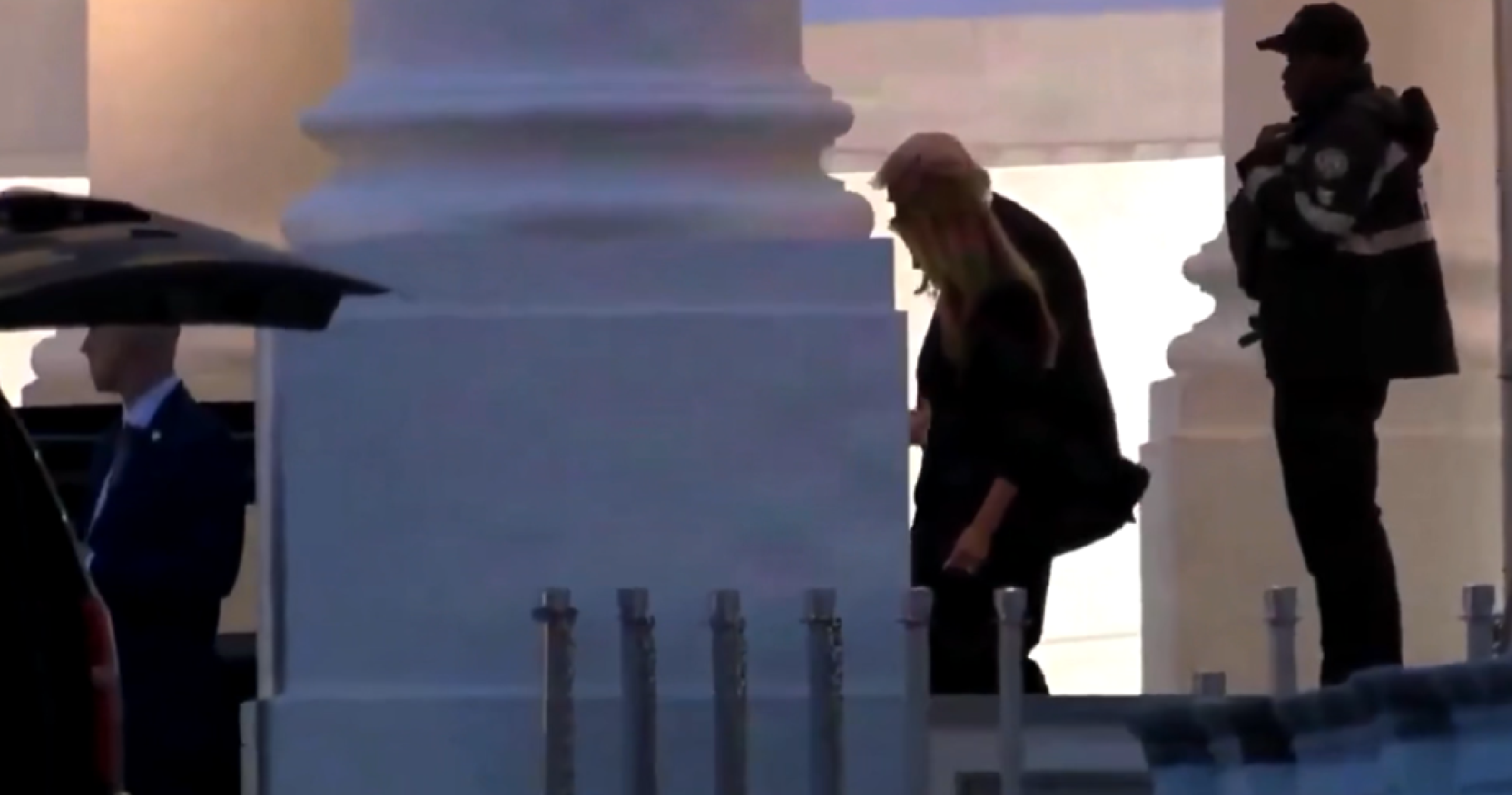 白宫晚宴枪手事发前有宣言，自称对特朗普政府不满