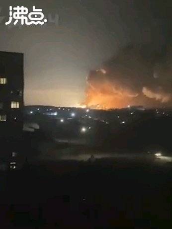 乌克兰基辅等多地传出爆炸声 城市中心现滚滚浓烟