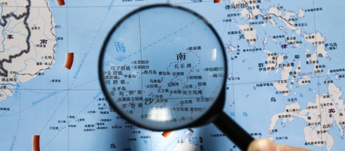 越南在27座南海岛礁填海造地