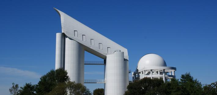 小镇青年：修车工转行天文台