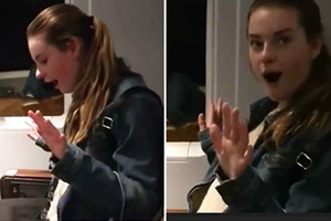 美国妹子坐中国高铁 被豪华设施惊得张大嘴巴