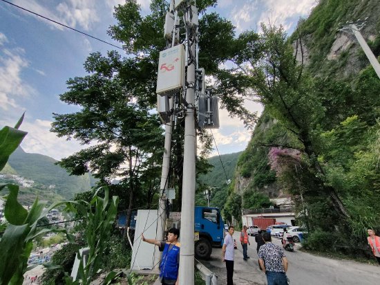 重庆移动优化人员提升区县低层居区网络覆盖