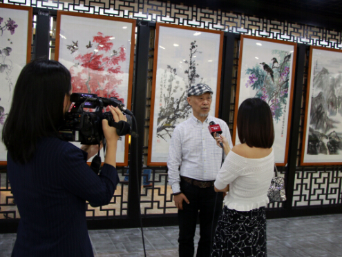 北京画家成城受邀到深办展 旨在加强与深圳美术界交流