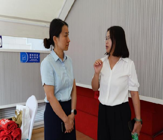 王玉璧与玉溪市残联领导交流