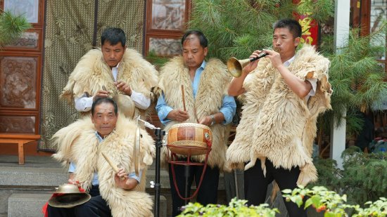 吹吹腔表演。赵振磊 摄