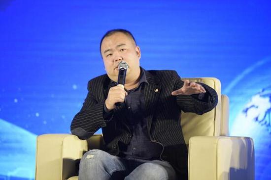 科大讯飞品牌管理部总经理,华南公司副总裁吴骏华在论坛上讲话