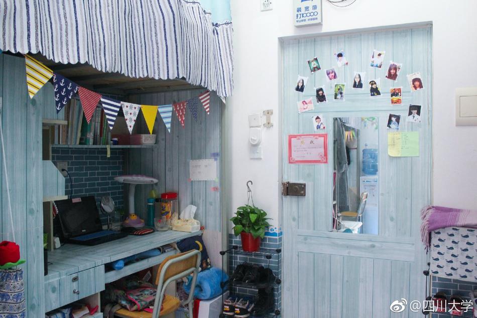 组图:川大女生寝室走红 浪漫场景似在云端_高清图集_新浪网