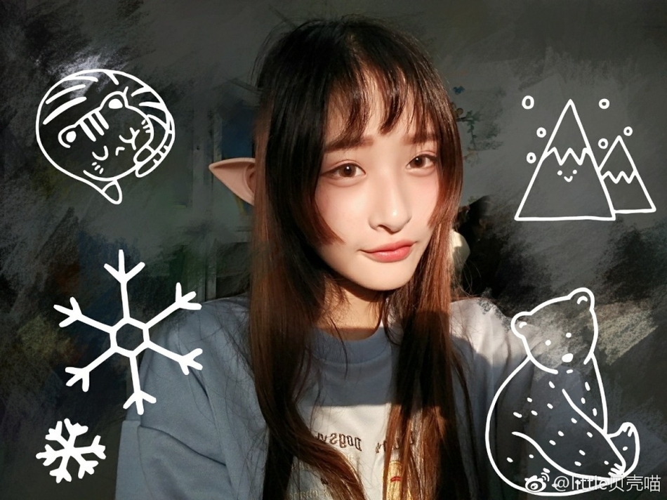 擅长弹吉他绘画唱歌,喜欢gai 喜欢万圣节,是一名模特哦~@little贝壳喵