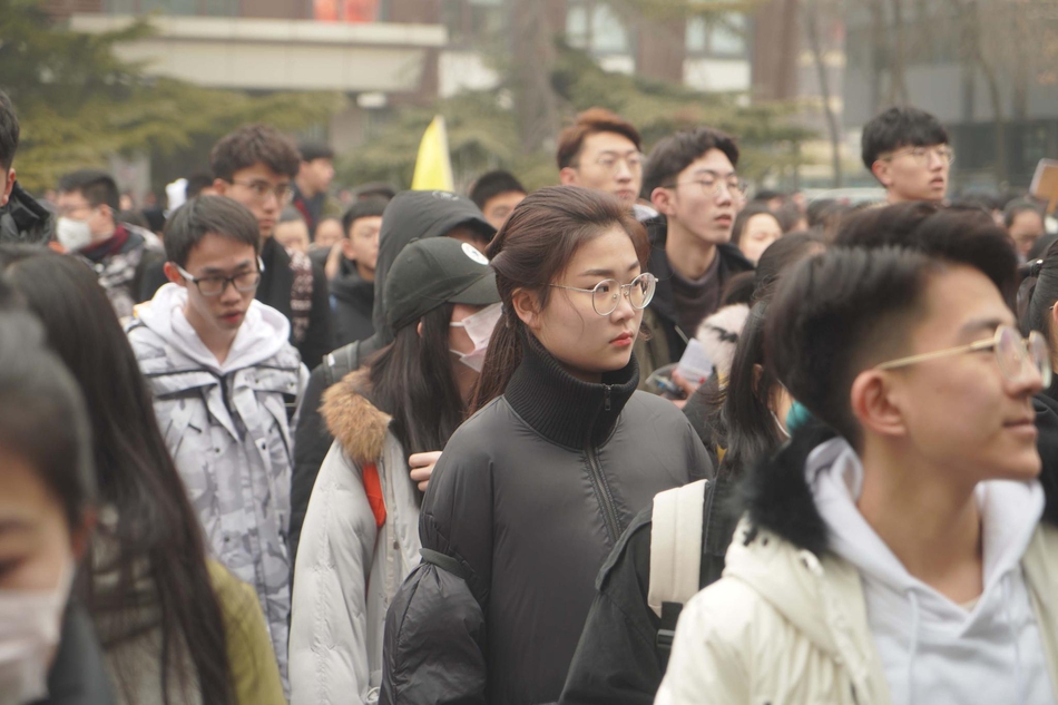 组图:直击北京电影学院艺考 独家揭秘考试现场