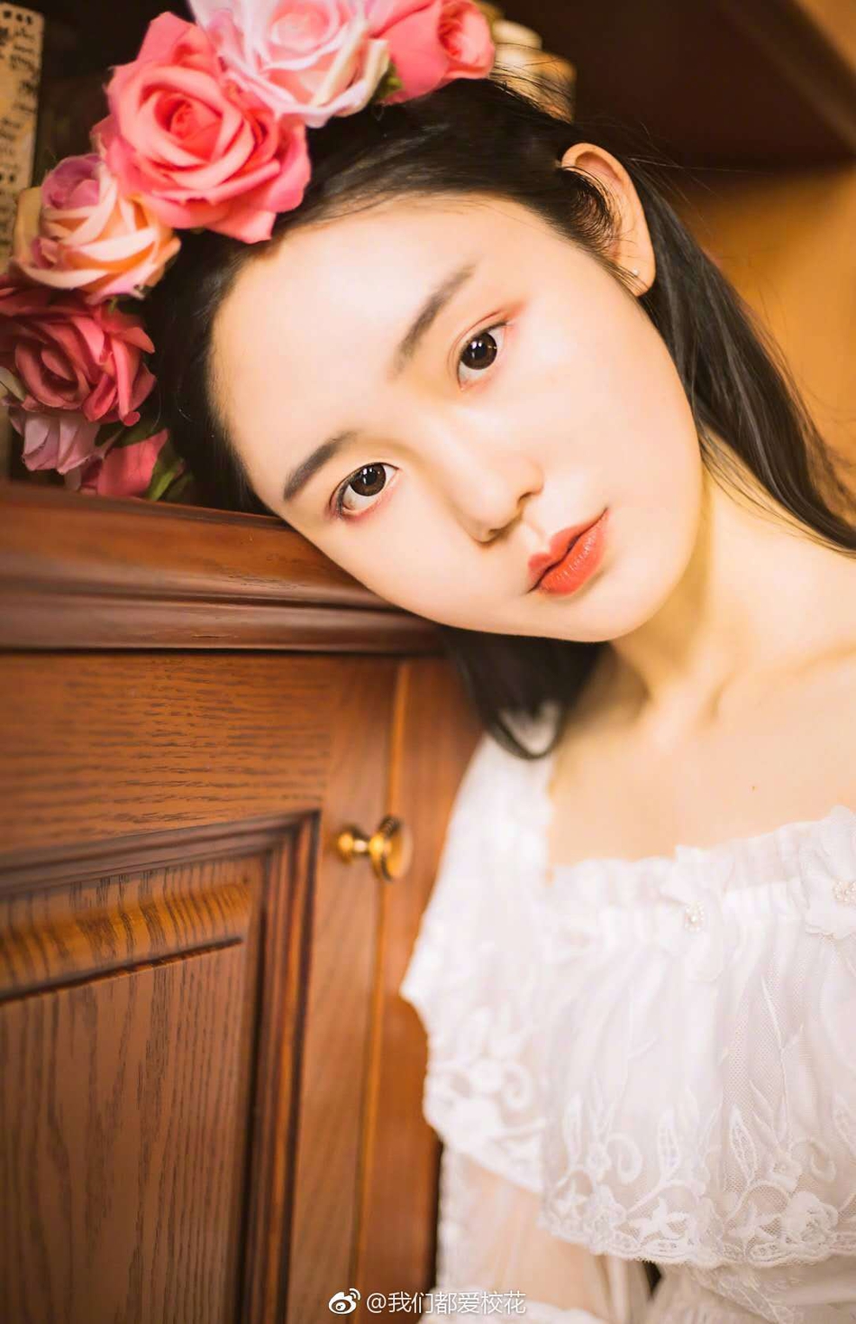 组图:吉林华桥外国语学院灵动校花 娇美可人