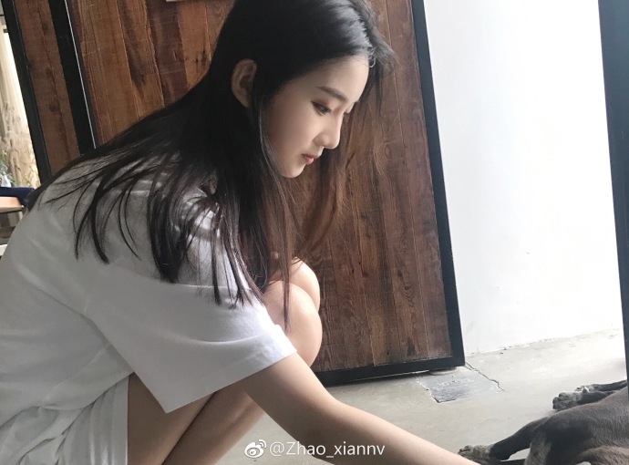 组图:音乐学院校花晒健身照 小蛮腰抢镜_高清图集_新浪网