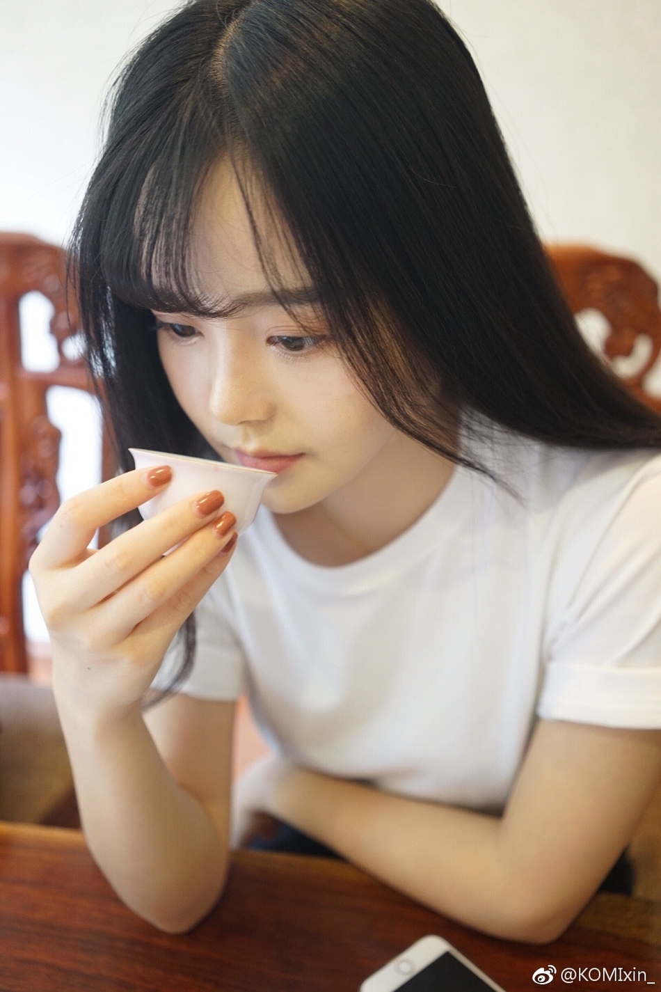 组图:浙江高校校花晒写真 清纯迷人有格调